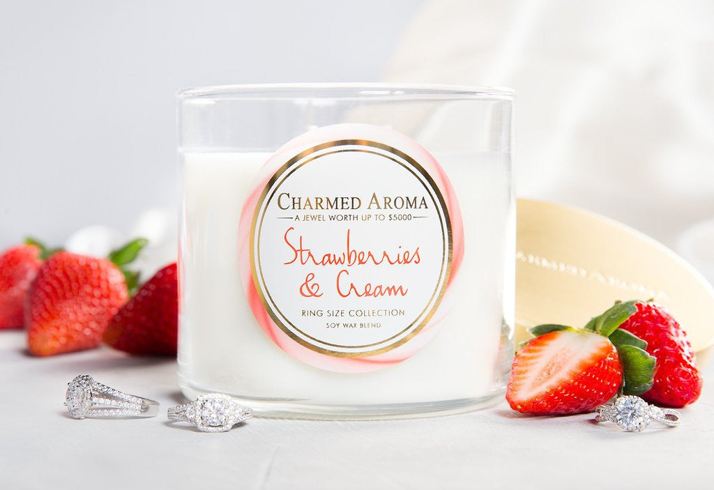STRAWBERRIES AND CREAM CANDLE (Reward)